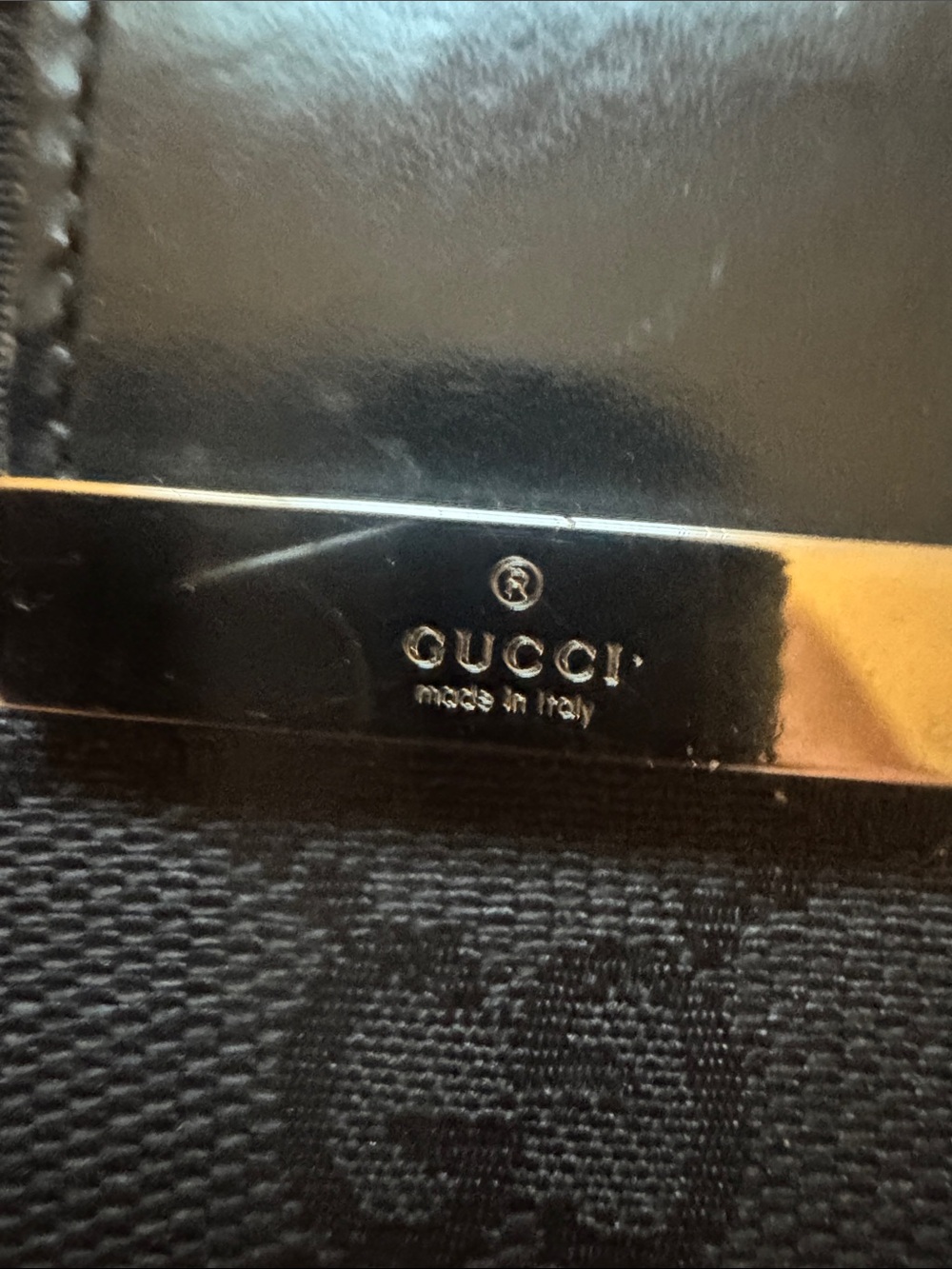 Gucci Black Leather and Canvas Tote with wallet, Gold Hardware and dusty!!!! - Picture 3 of 14